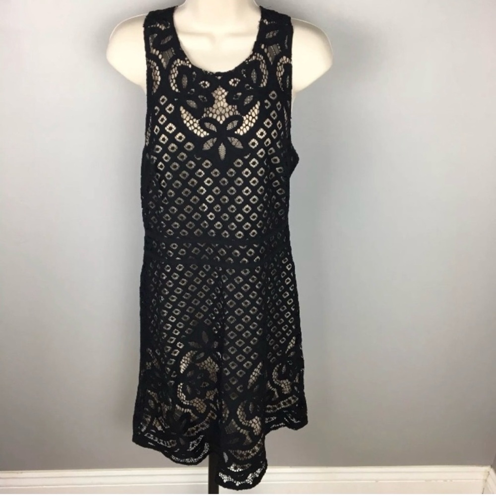 NWOT Chelsea28 Black Lace Sleeveless Dress